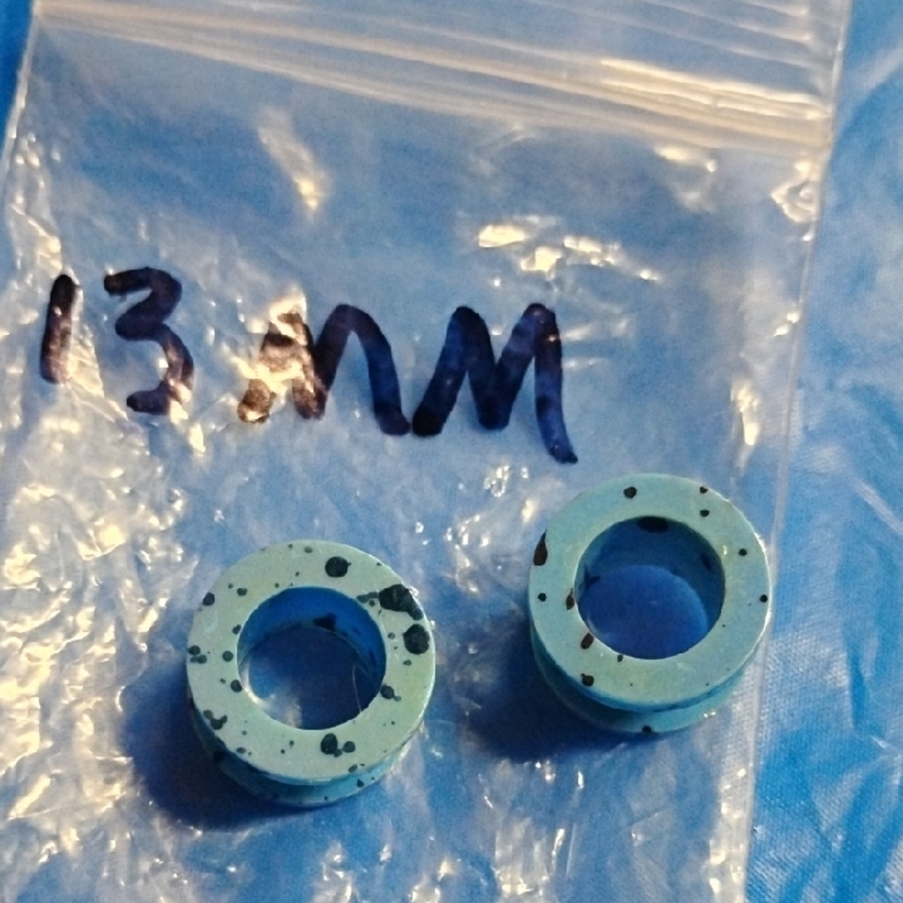 Speckled Flesh Tunnel Earring